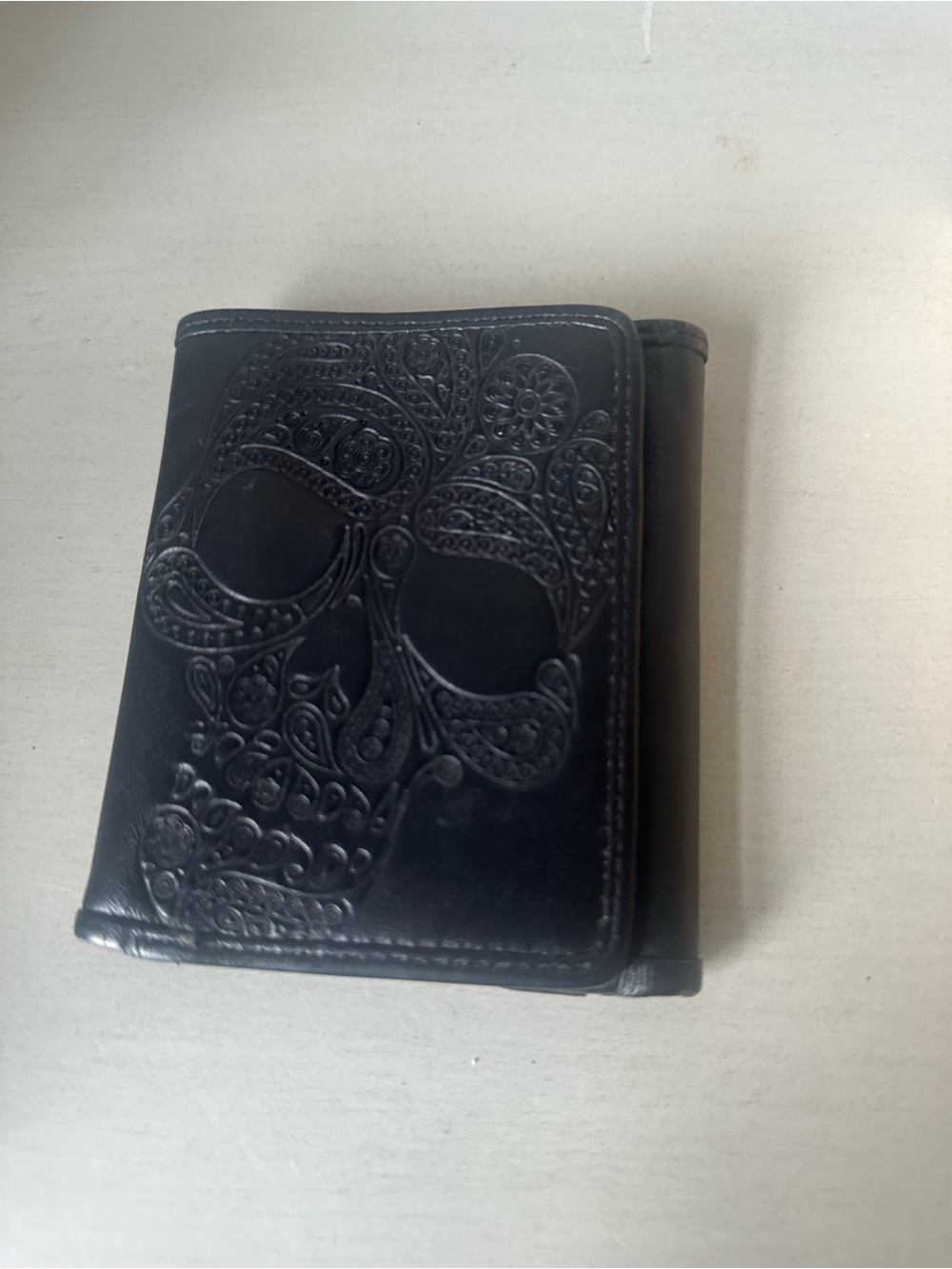 Robert graham embossed skull wallet